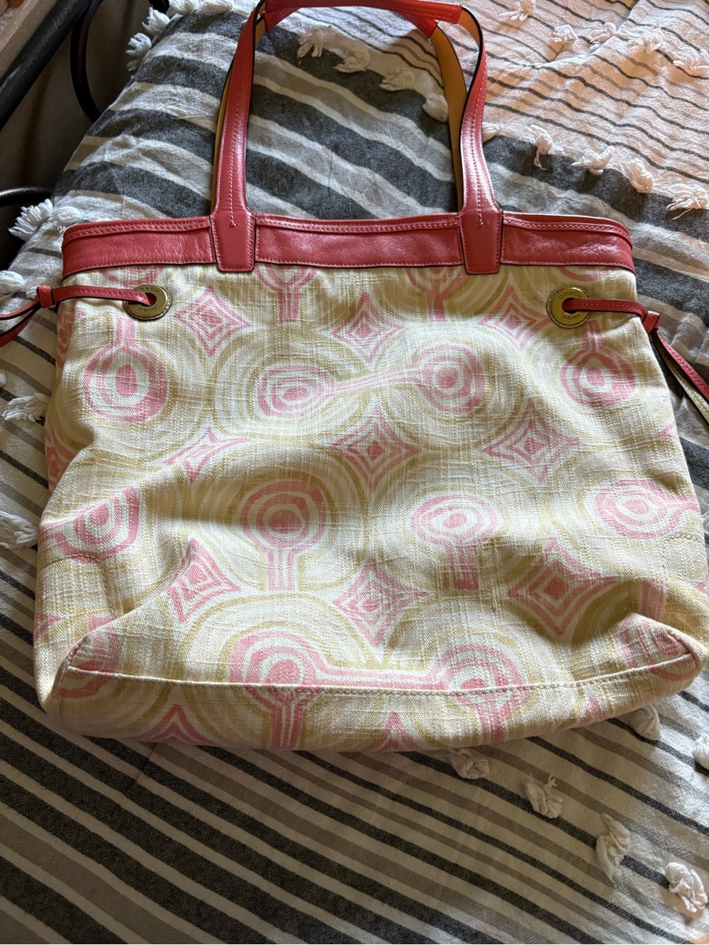 Coach New Condition Pink Patterned Tote Coral Trim & NWT Aerosoles sandals